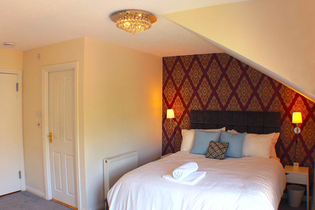 Huntingdon Place